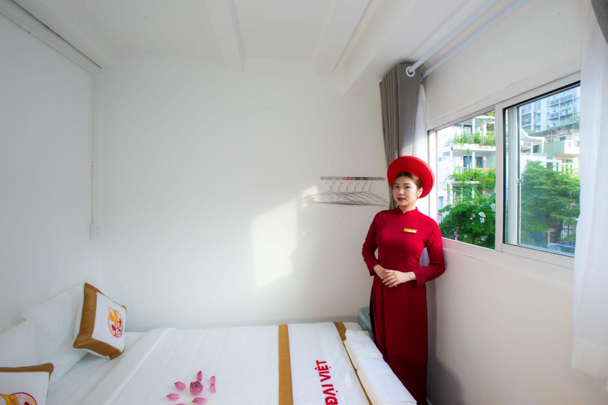 Khách sạn The Rice Sen Oc 191 - 226 Bui Vien TP. Hồ Chí Minh